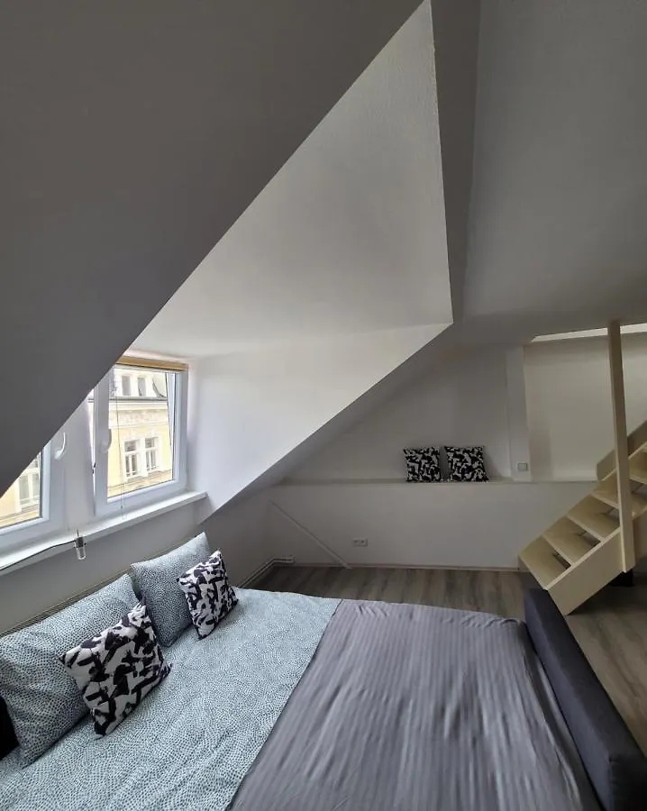 Excellent Apartments Central 3 Min Walk From The Colonnade Karlsbad 0*,